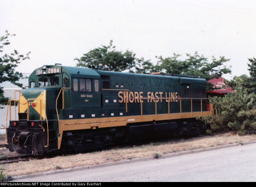 SFLR GE U30B #2884 - Shore Fast Line RR